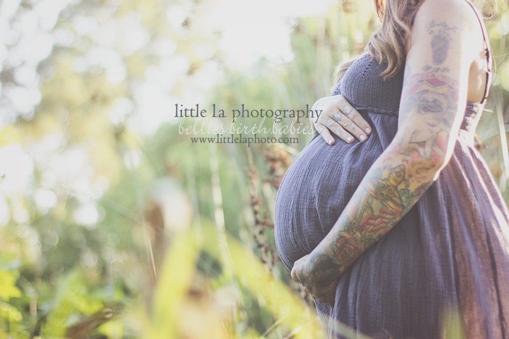 dreamy tattooed pregnancy photographs