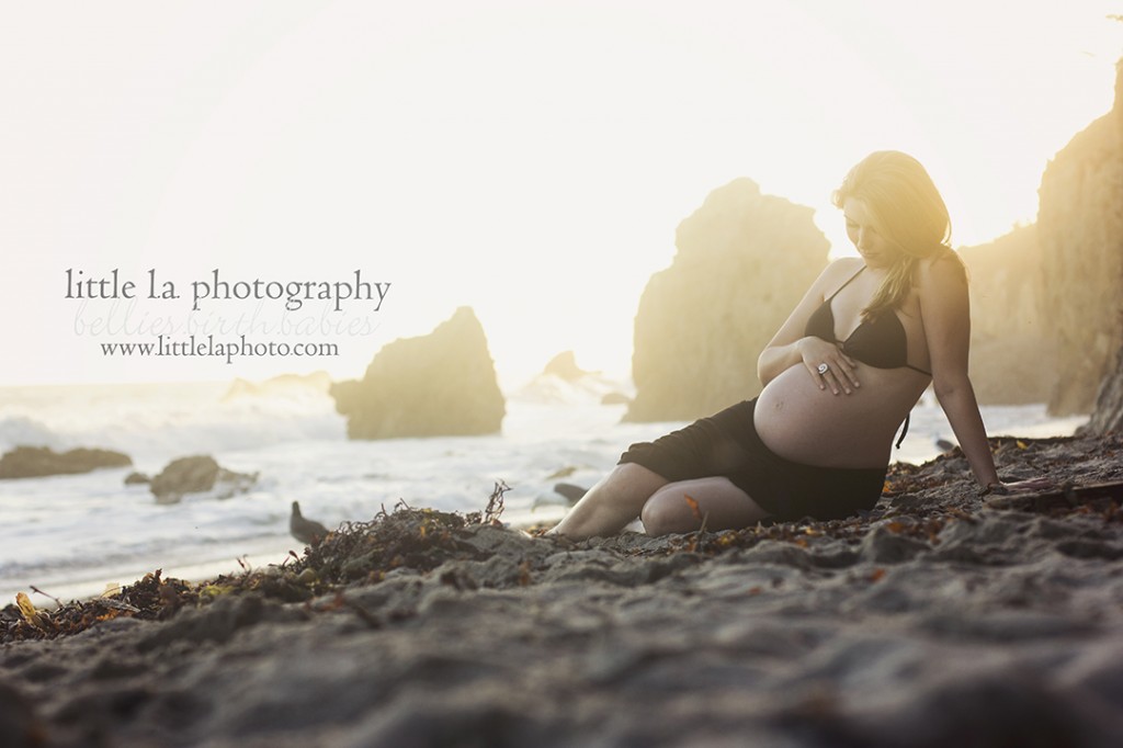 maternity photographer malibu beach
